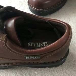eastland school shoes